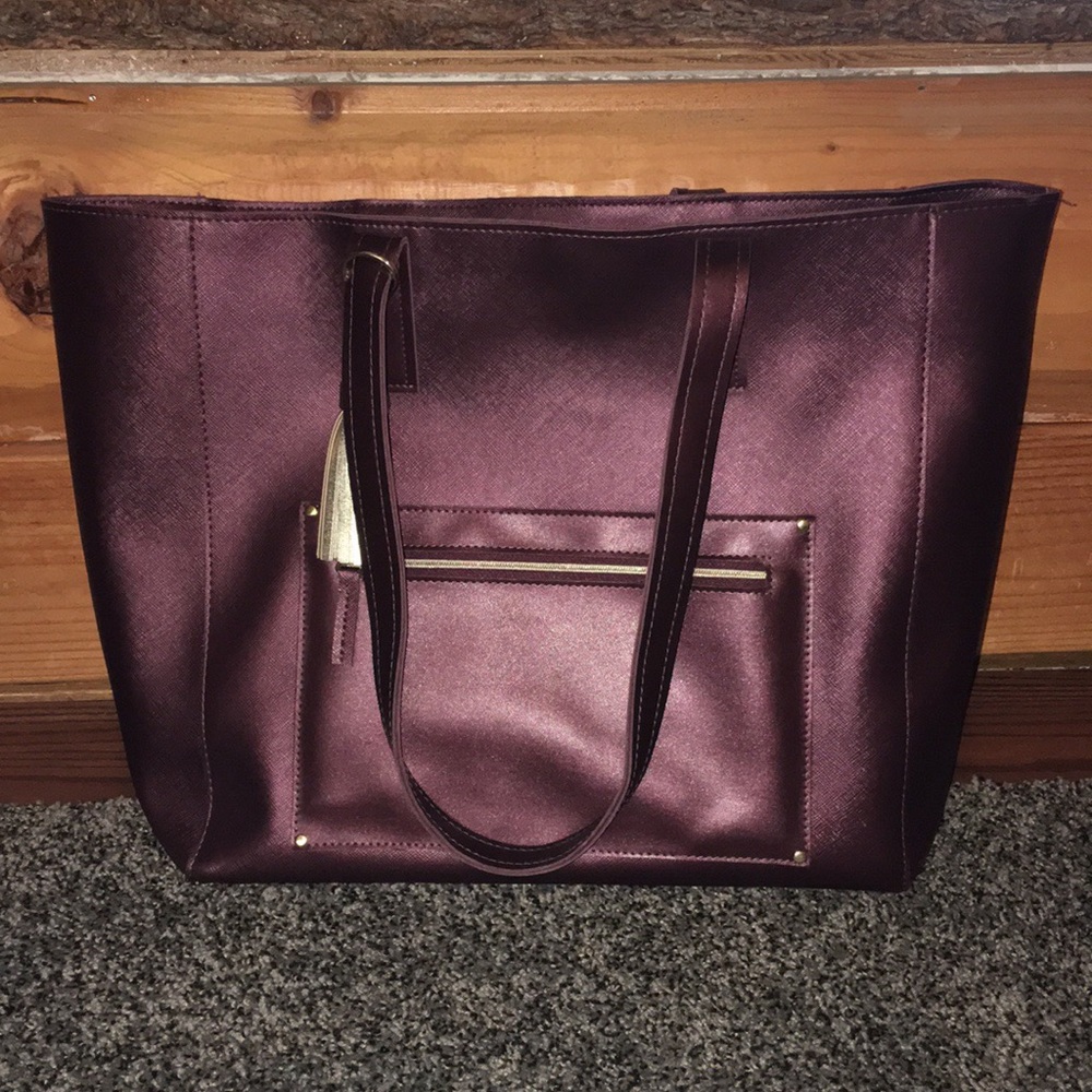 Purple tote